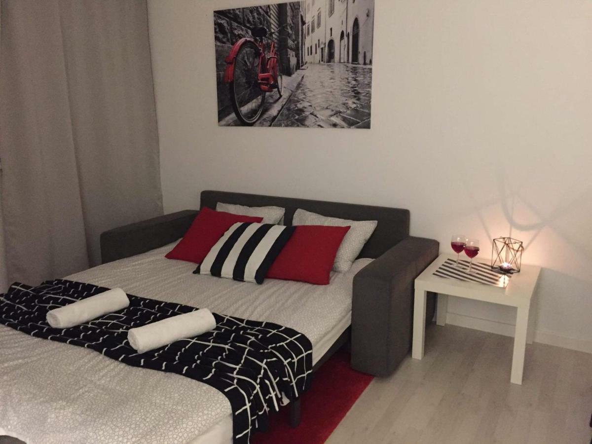 Apartament Rosso Apartment Stary Toruń Екстериор снимка